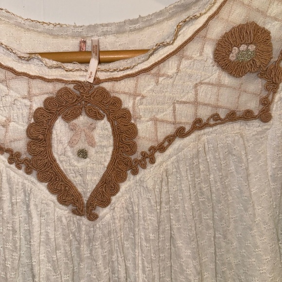 NWOT - Free People Elegant Cream and Brown Embroidered Top - Picture 6 of 6